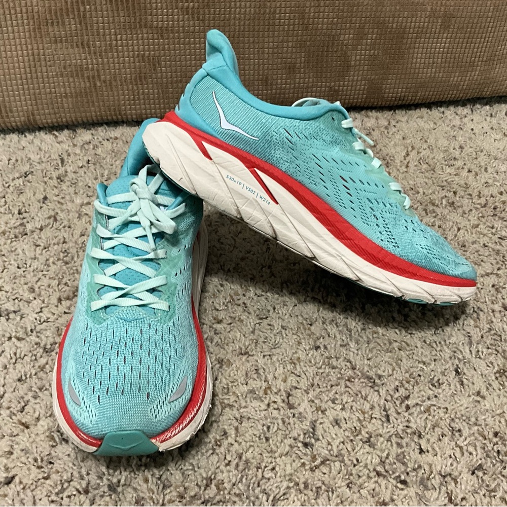 Hoka Women's Teal and Red Athletic Shoes 9B - Picture 2 of 13
